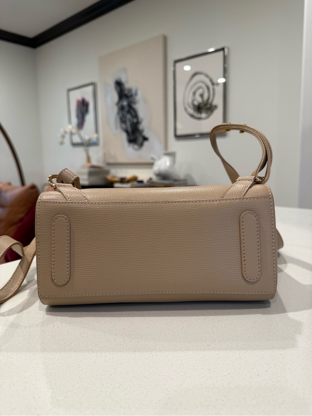 NWOT✨ Oleada Mini Wavia Leather Bag in Champagne - Picture 8 of 10